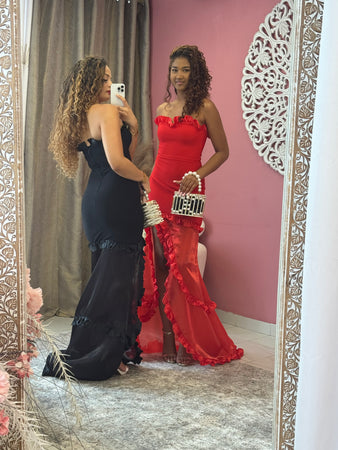 Robe de soirée bandage  en bustier , élégante, épaule dénudée , longueur au sol