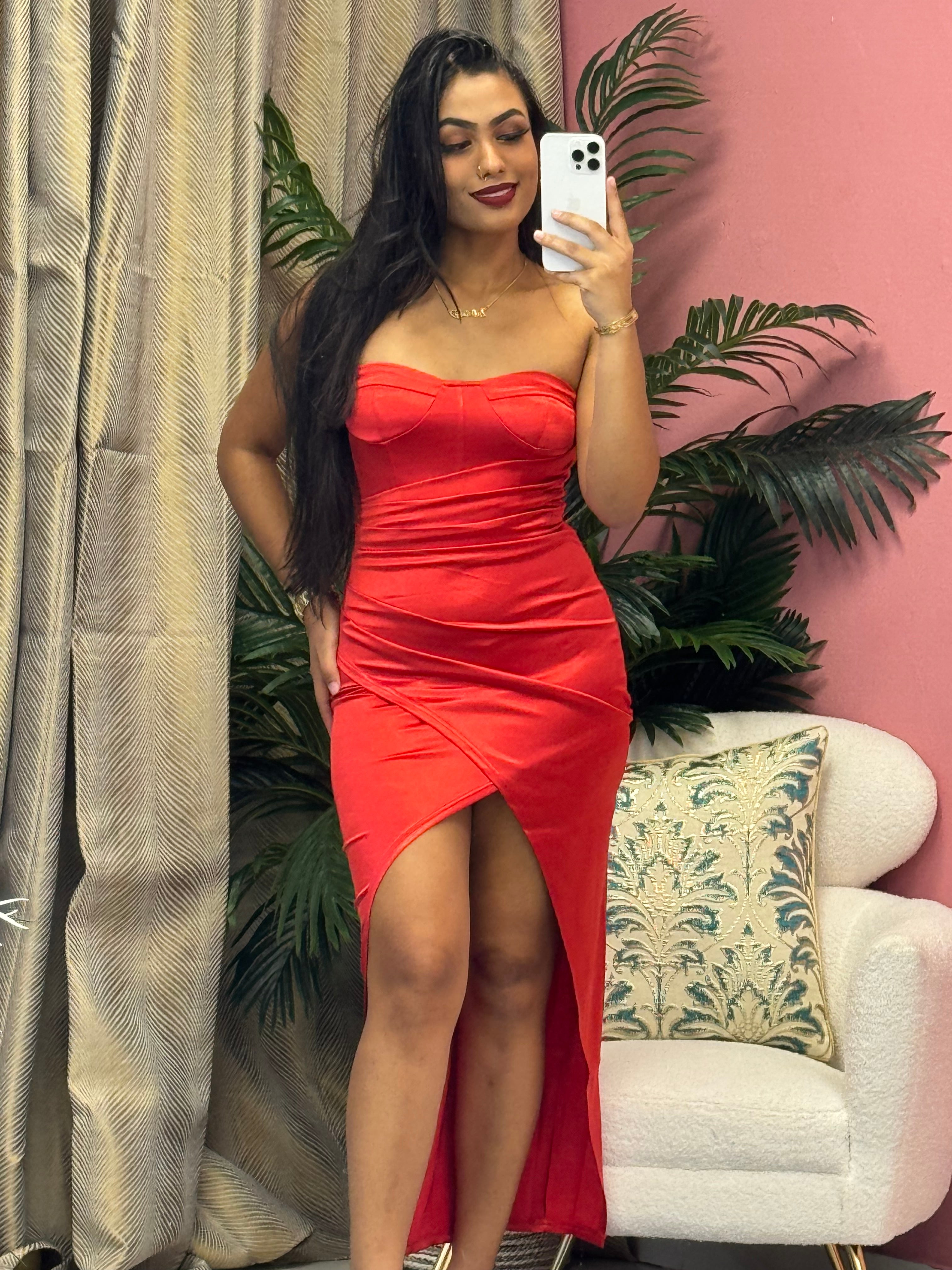 Robes en satin bustier