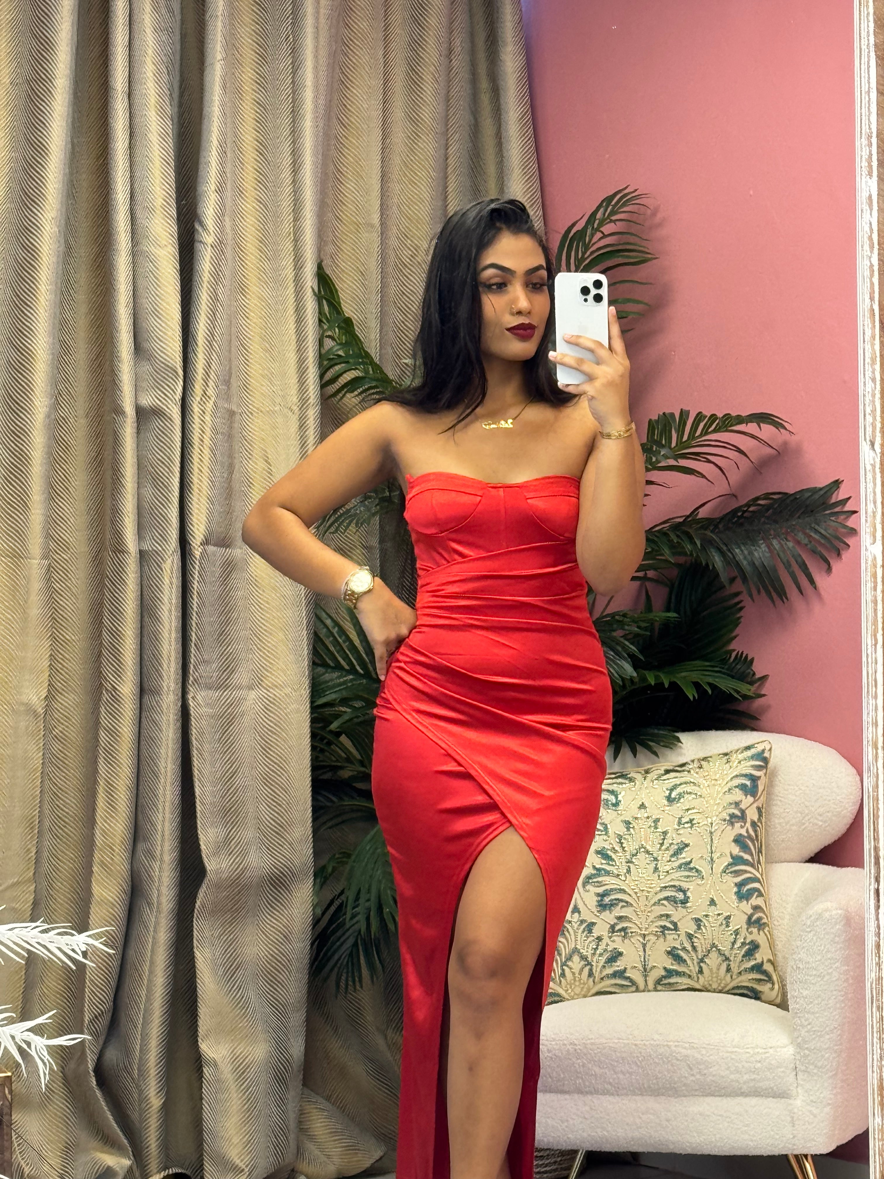 Robes en satin bustier
