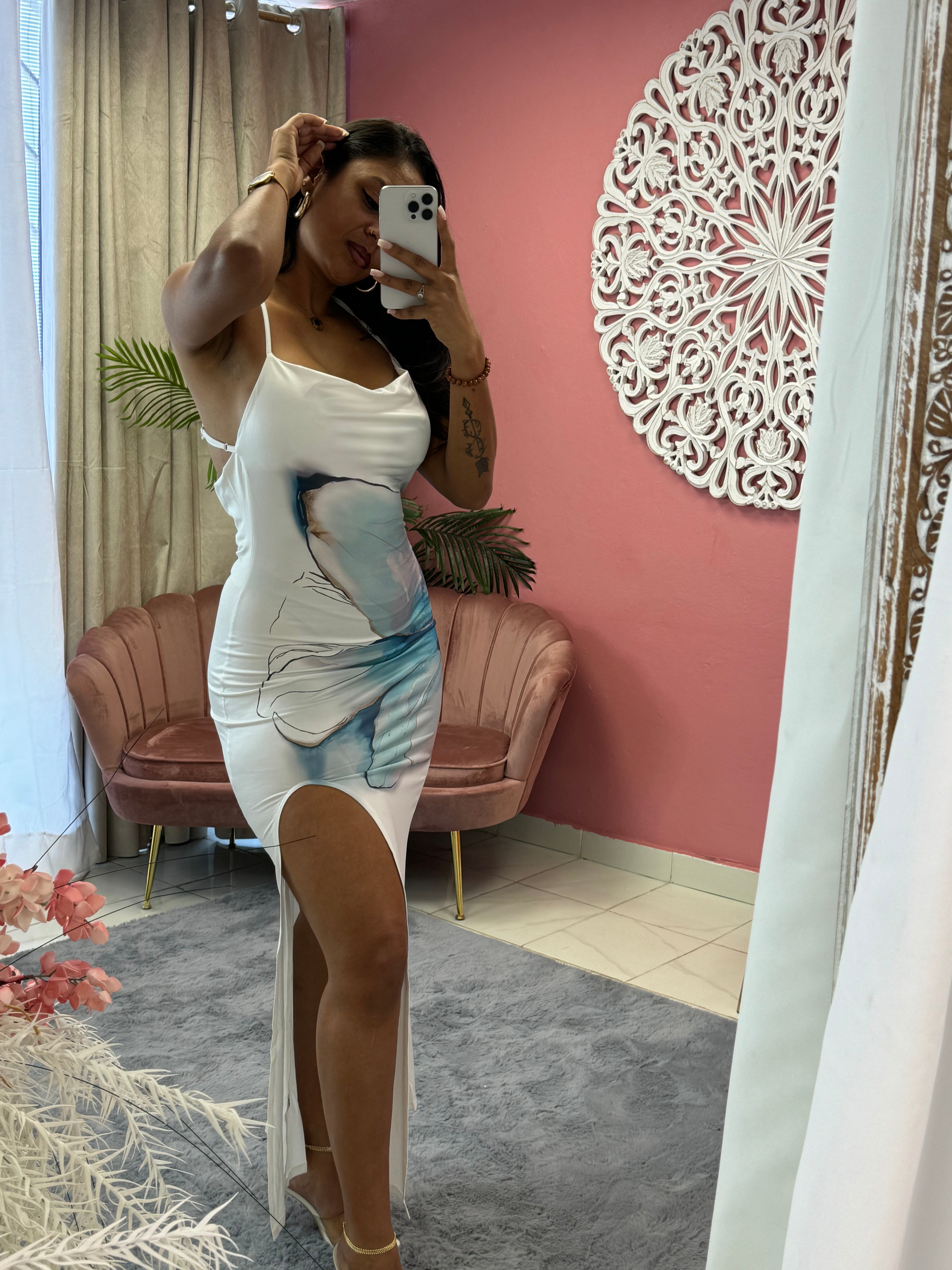 Robe dos nue fleur